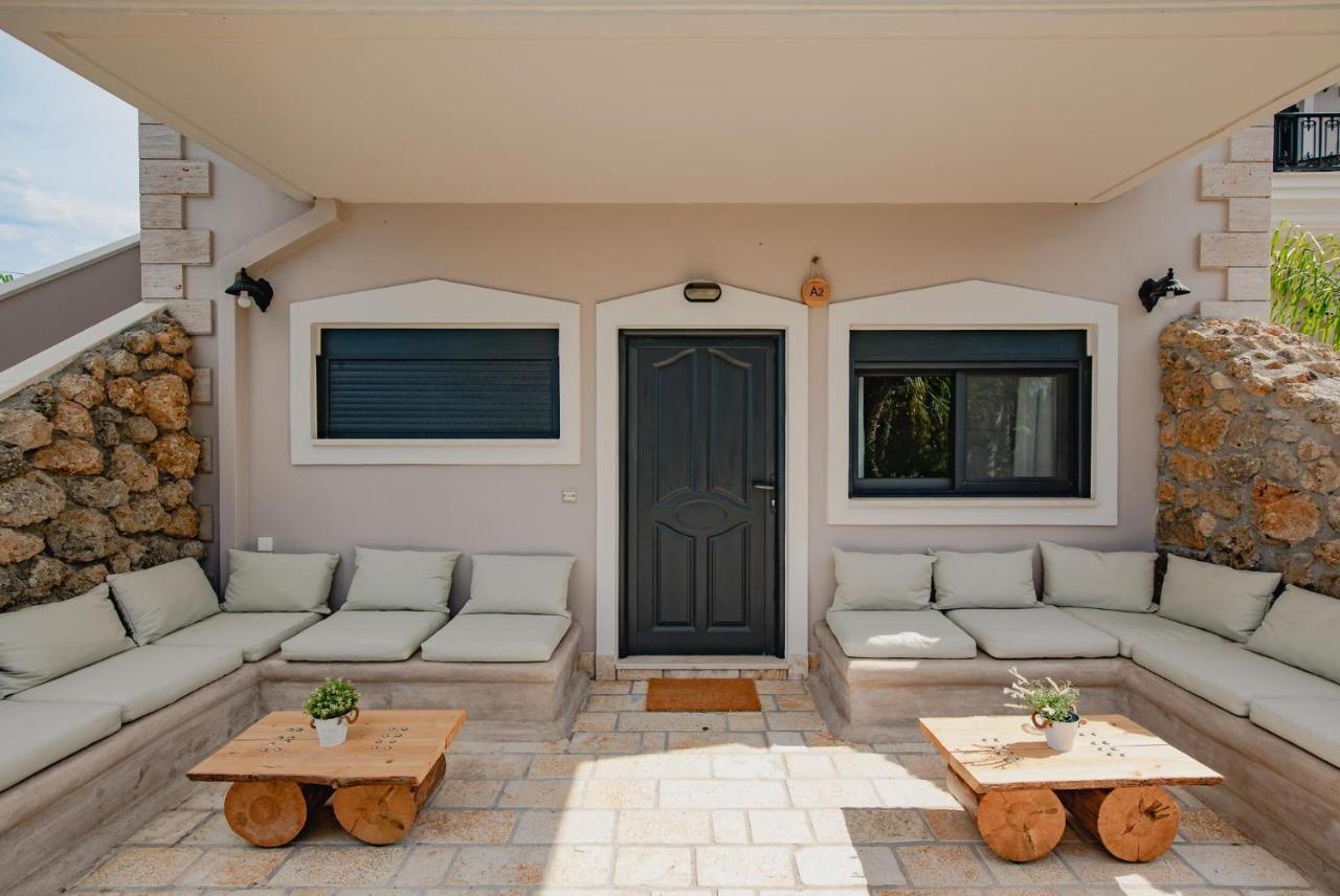 Orraon Lux Aparts เปรเวซา ภายนอก รูปภาพ